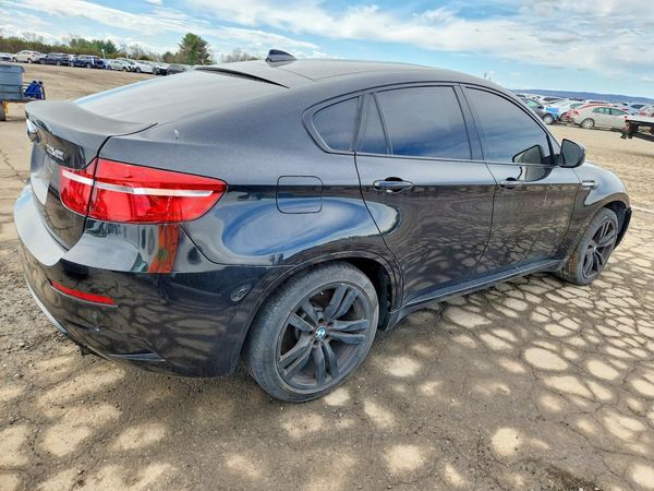 2013 BMW X6 X6 M