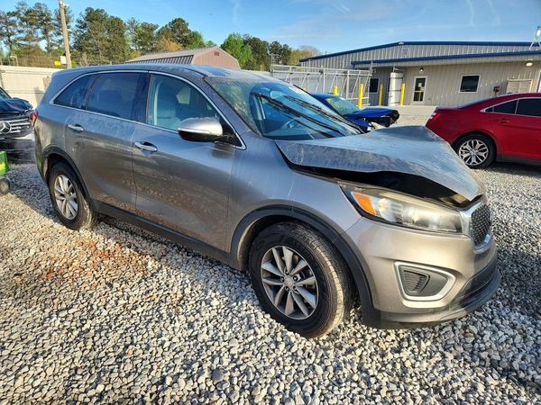 2017 KIA SORENTO