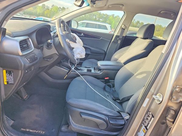 2017 KIA SORENTO