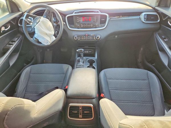 2017 KIA SORENTO