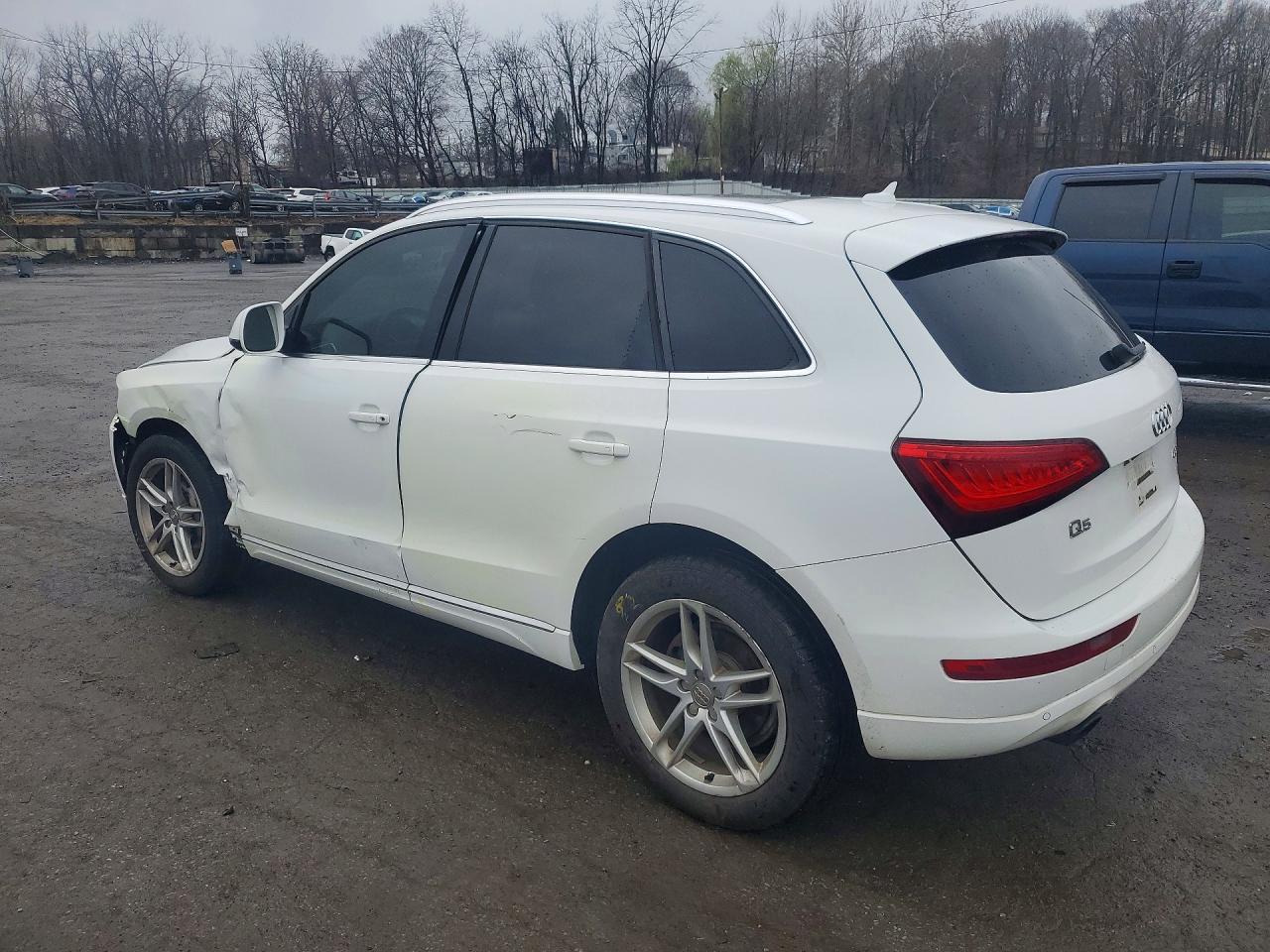 2014 AUDI Q5 Premium Plus