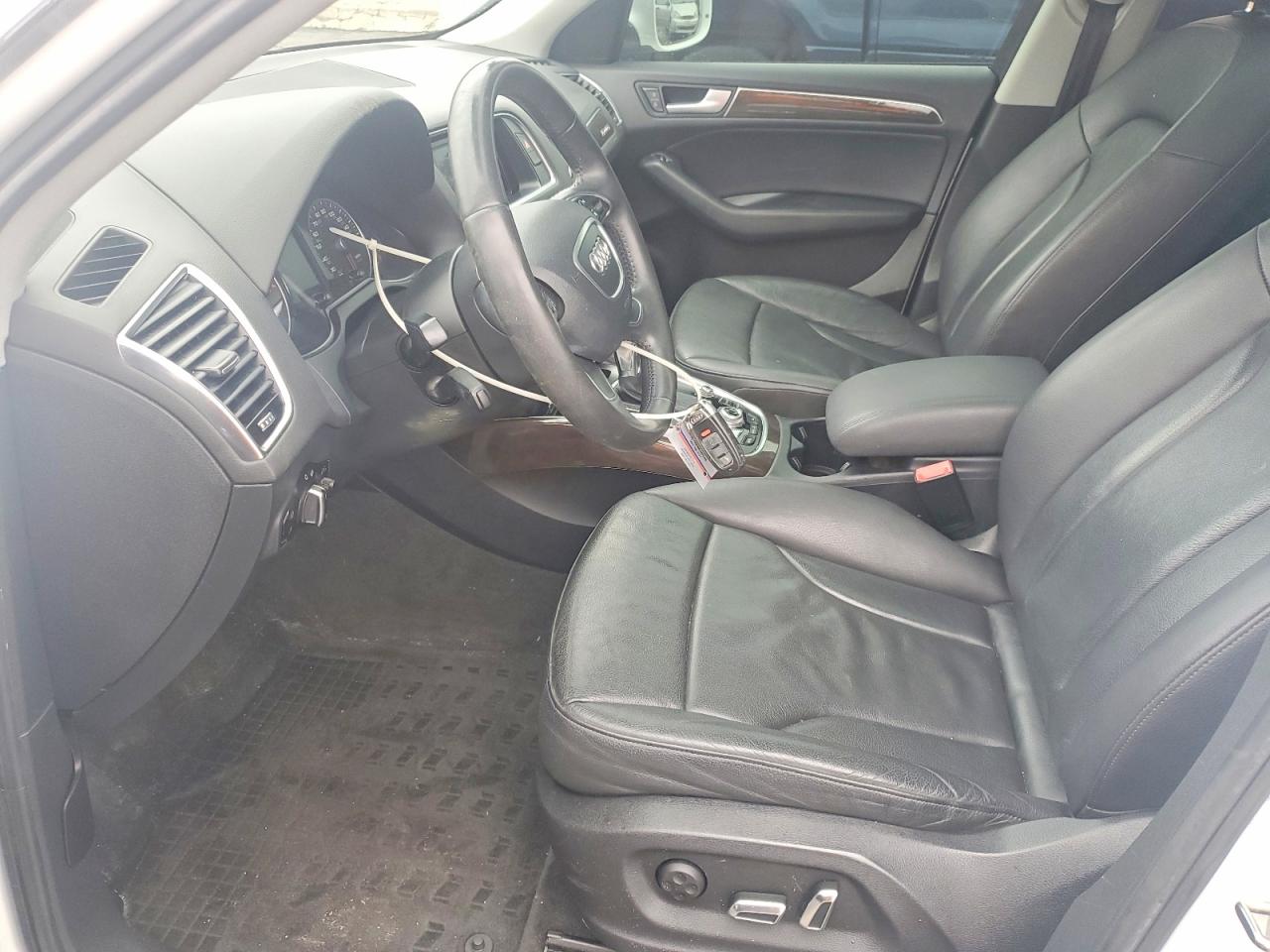 2014 AUDI Q5 Premium Plus