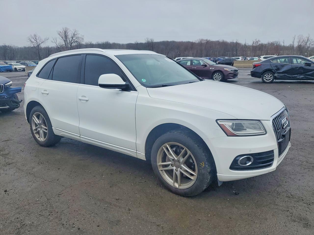2014 AUDI Q5 Premium Plus