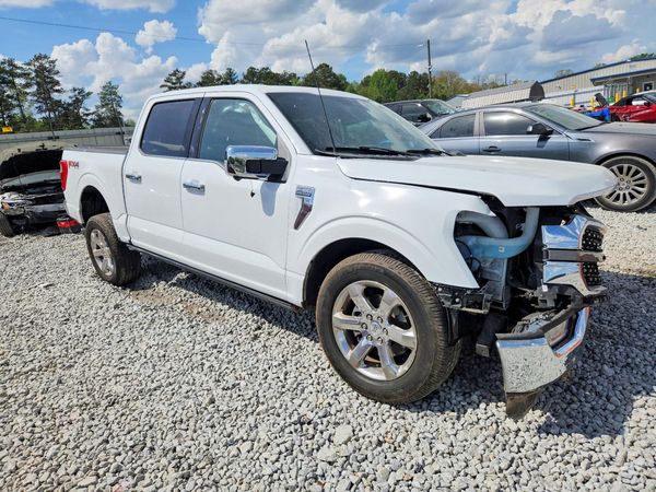 2023 FORD F150 SuperCrew — Passenger 3/4