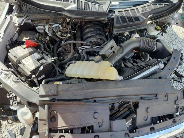 2023 FORD F150 SuperCrew — Engine bay