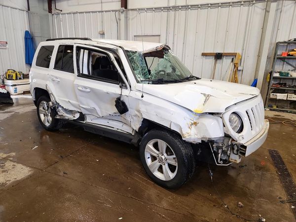2015 JEEP PATRIOT LATITUDE 4X4