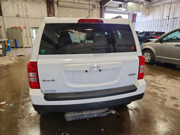 2015 JEEP PATRIOT LATITUDE 4X4