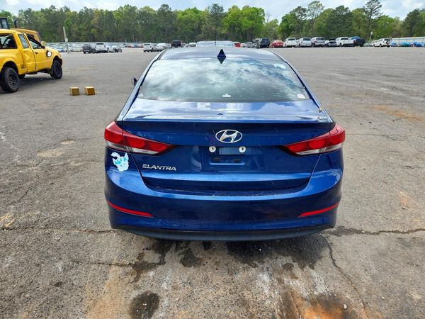 2018 HYUNDAI ELANTRA