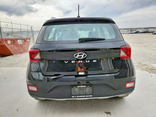 2024 HYUNDAI VENUE