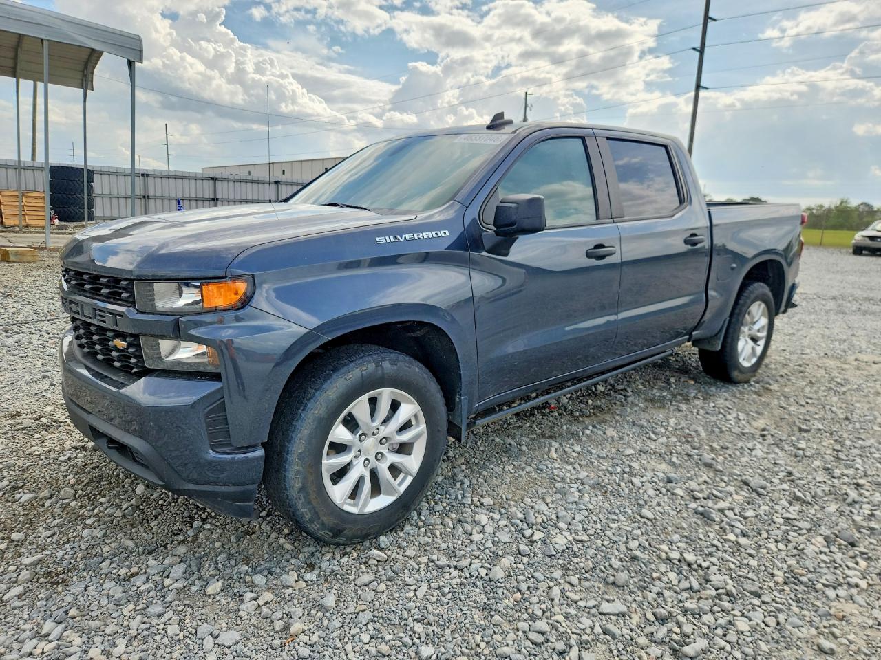 2022 CHEVROLET SILVERADO Custom — Front 3/4
