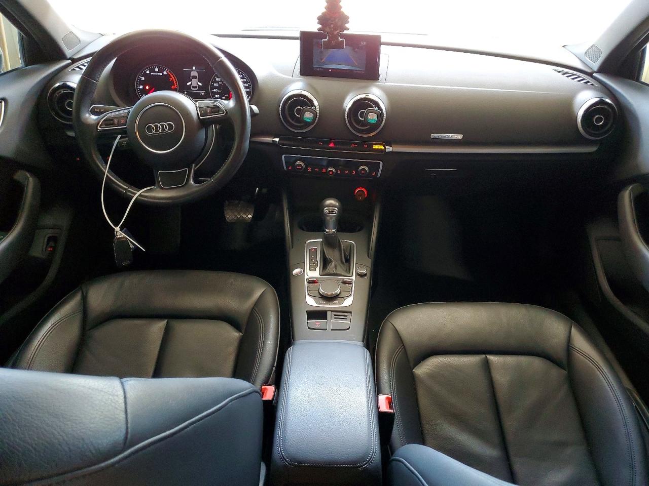 2016 AUDI A3