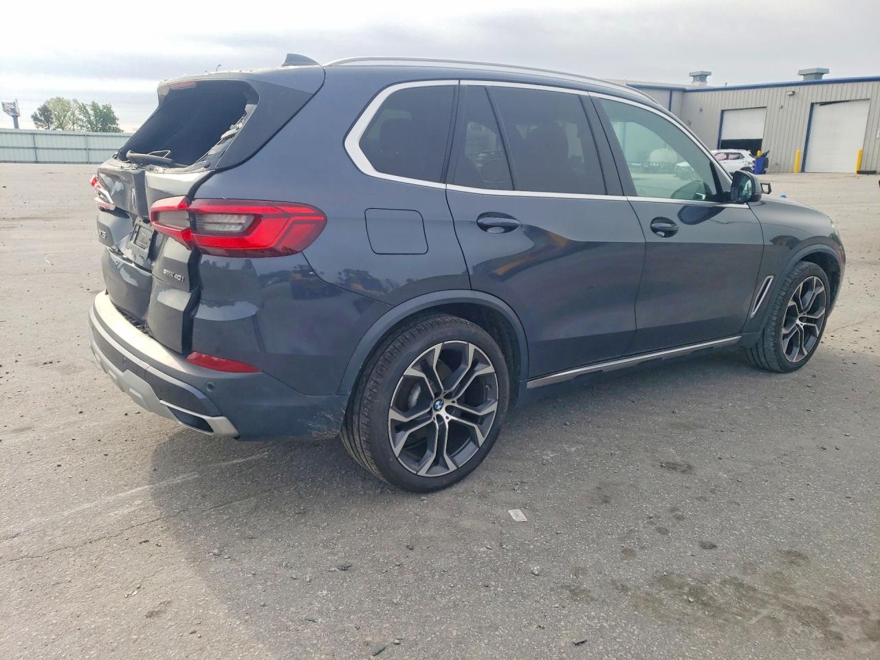 2020 BMW X5 sDrive40i