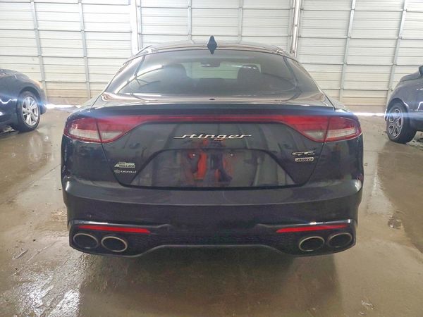 2022 KIA STINGER GT-Line