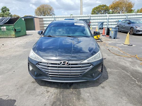 2019 HYUNDAI ELANTRA