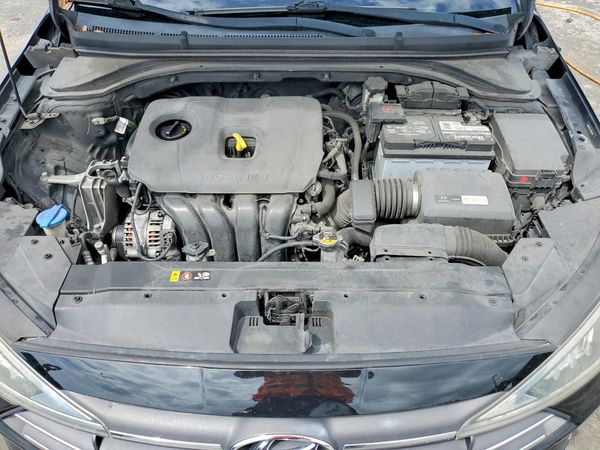 2019 HYUNDAI ELANTRA