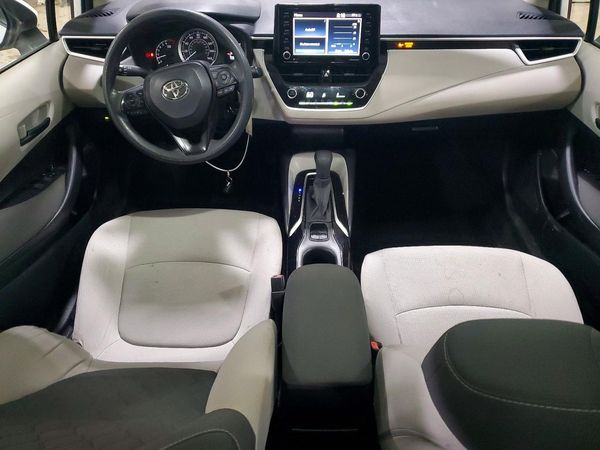 2022 TOYOTA COROLLA