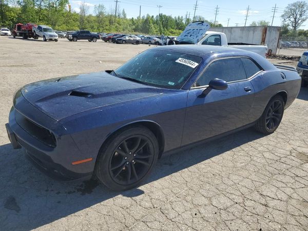 2016 DODGE CHALLENGER SXT