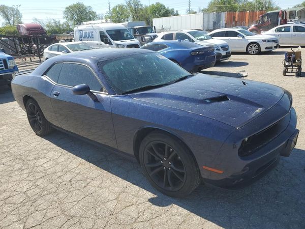 2016 DODGE CHALLENGER SXT