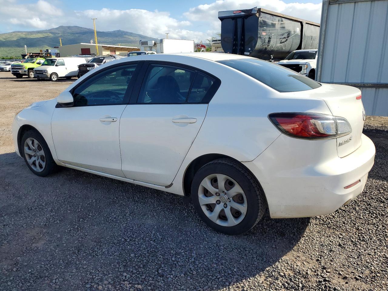 2013 MAZDA 3 Sport/GX