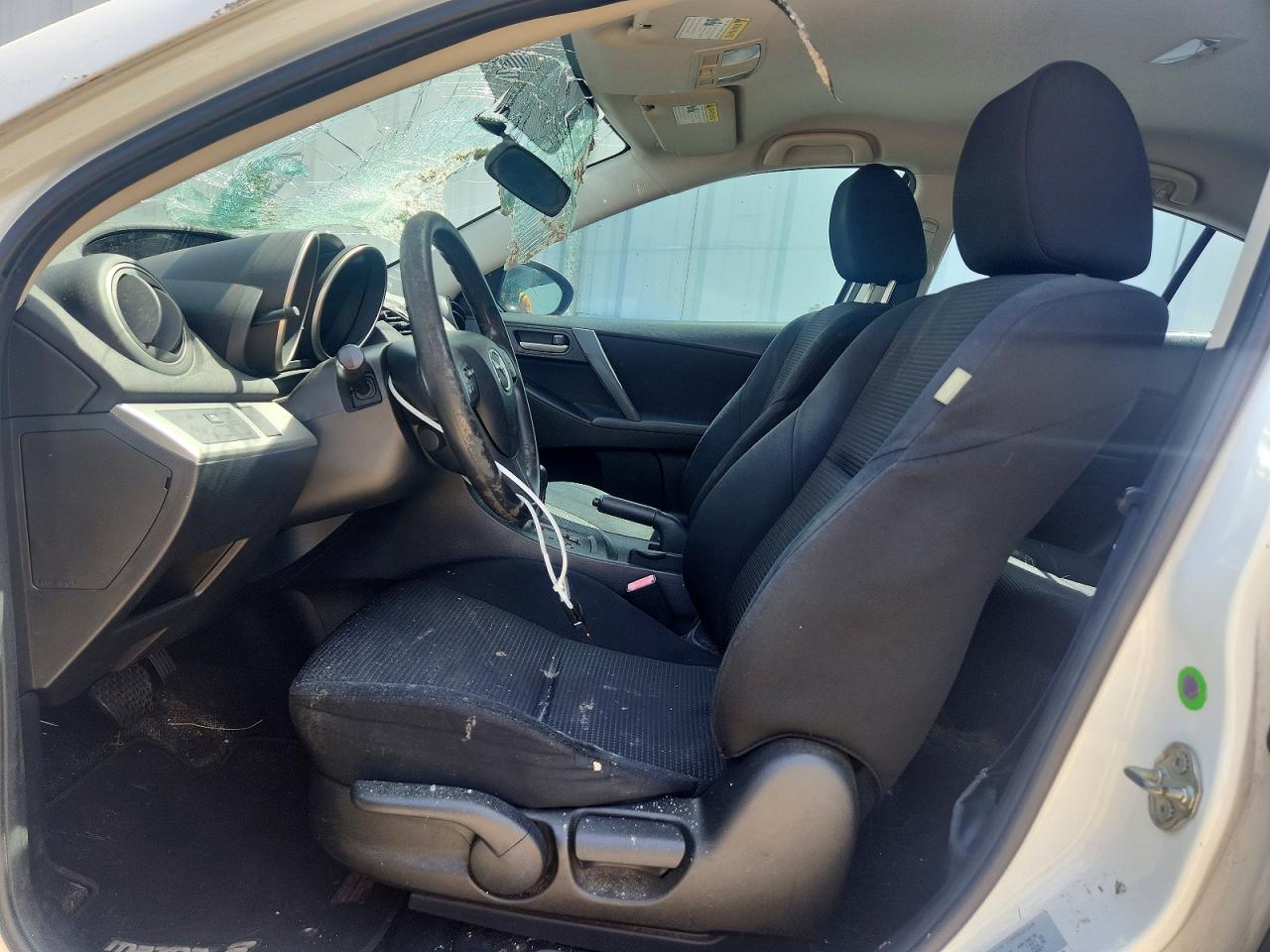 2013 MAZDA 3 Sport/GX