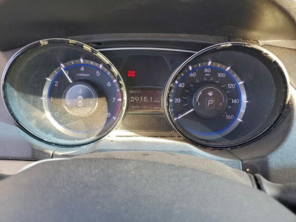 2013 HYUNDAI SONATA