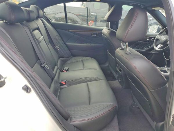 2021 INFINITI Q50