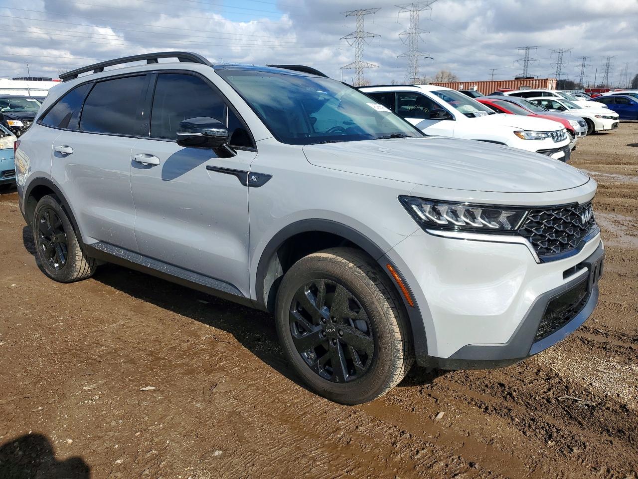 2022 KIA SORENTO S