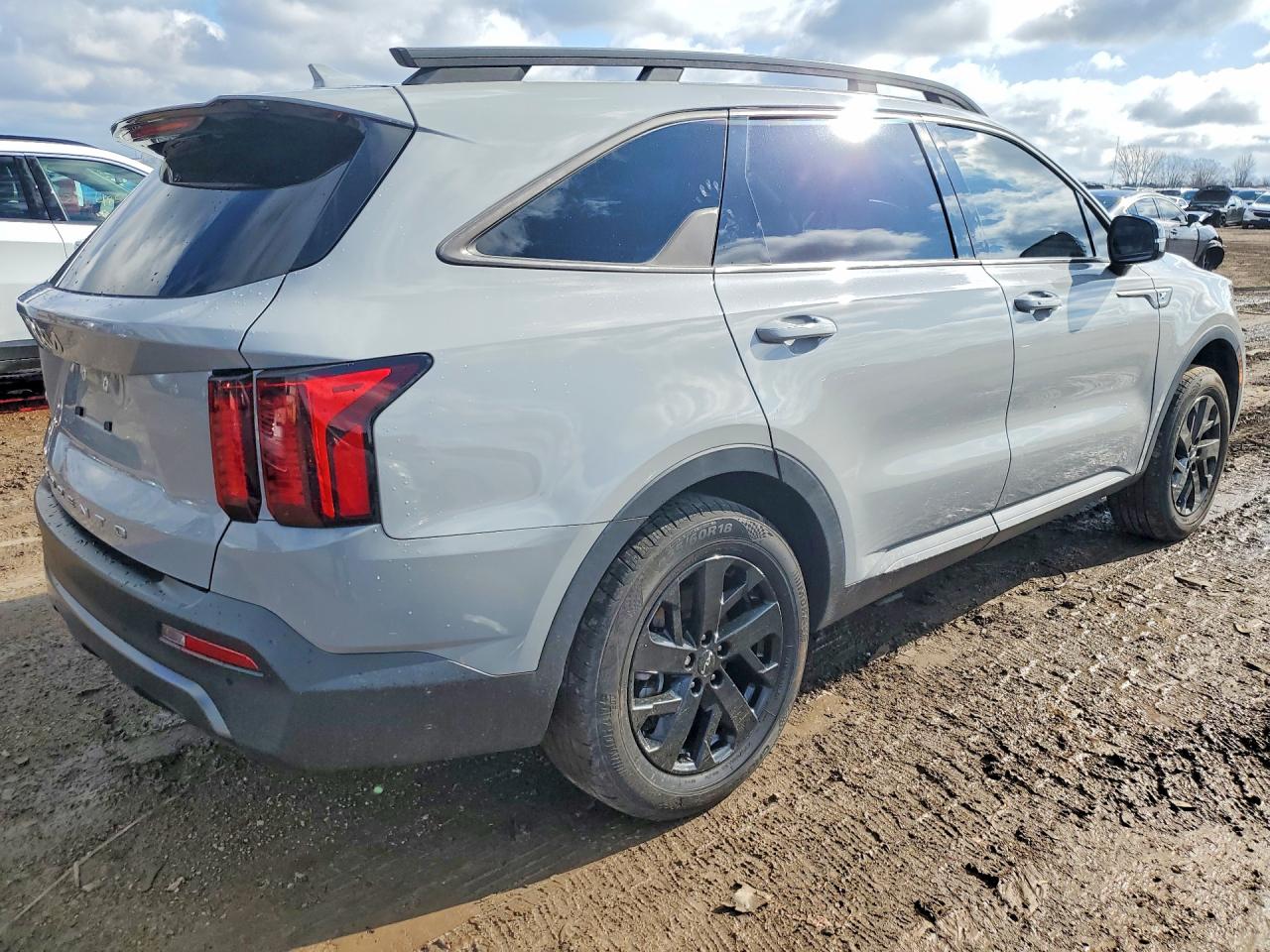 2022 KIA SORENTO S