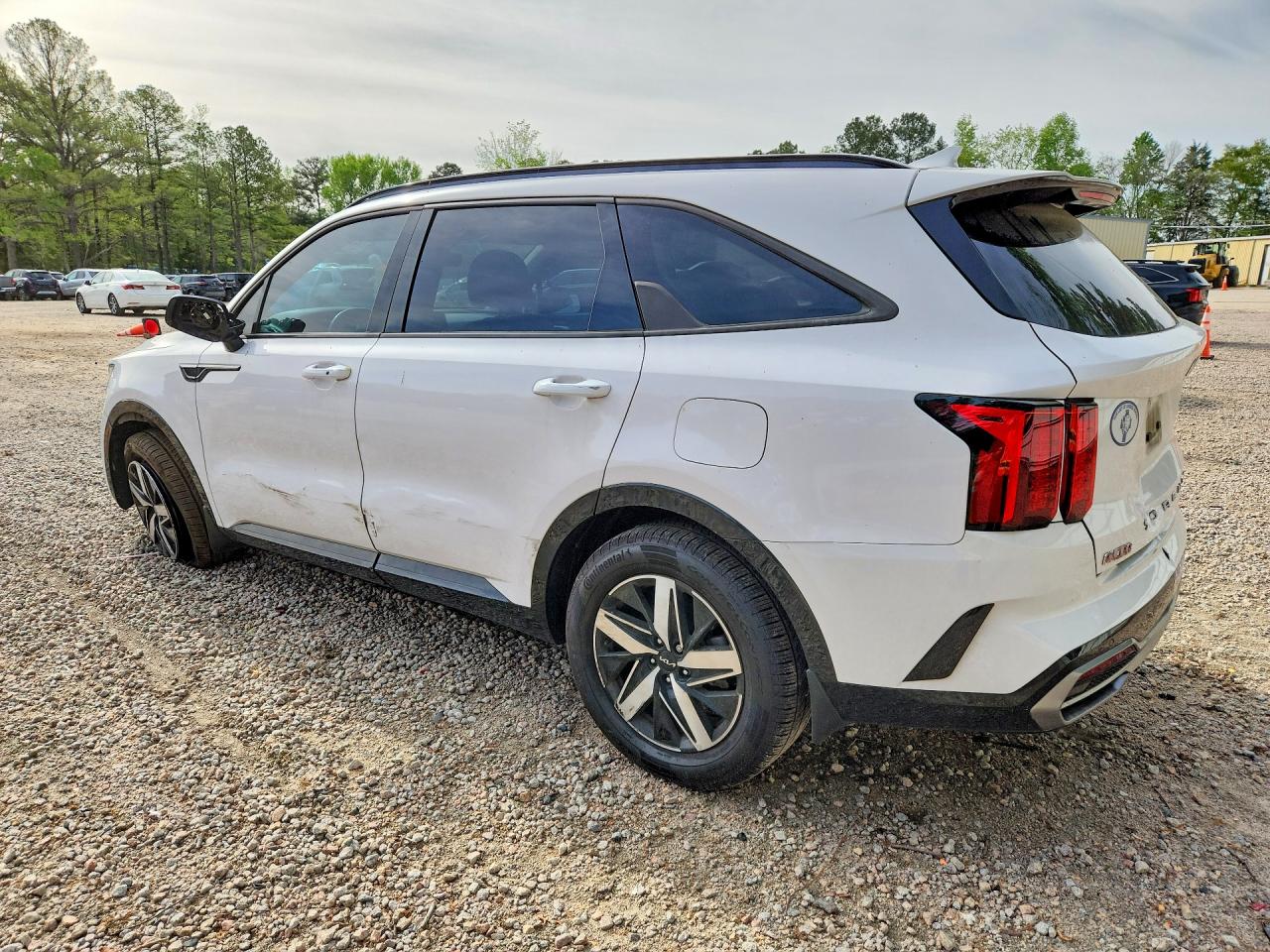 2022 KIA SORENTO S