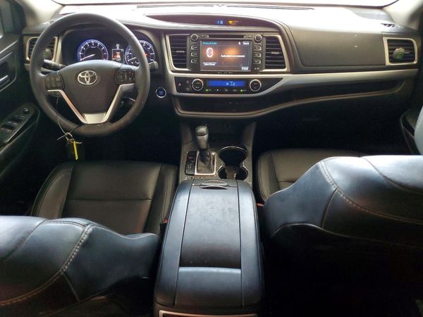 2016 TOYOTA HIGHLANDER Base/Hybrid