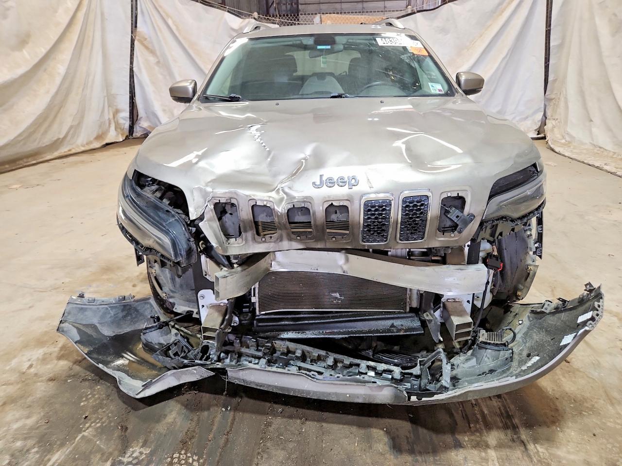 2019 JEEP CHEROKEE LATITUDE PLUS FWD