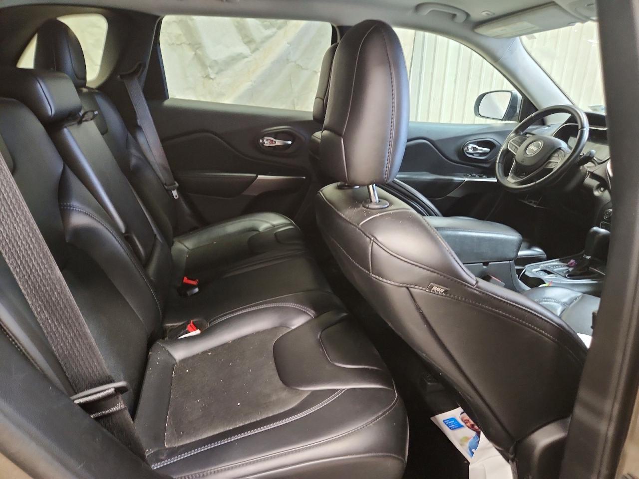 2019 JEEP CHEROKEE LATITUDE PLUS FWD