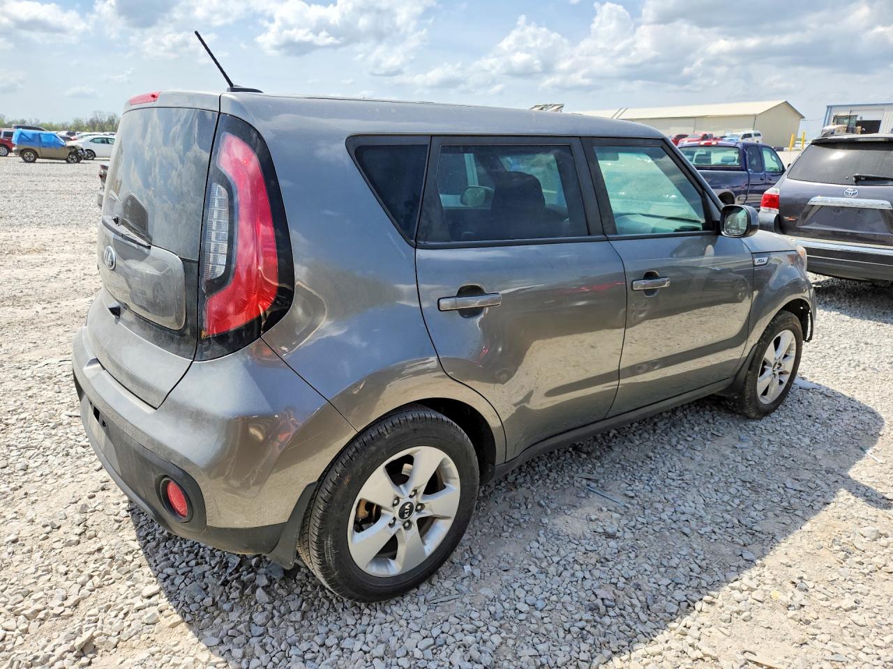 2019 KIA SOUL Base