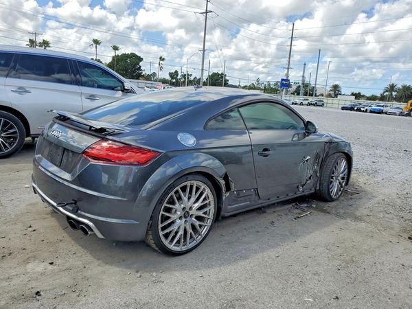 2016 AUDI TTS quattro