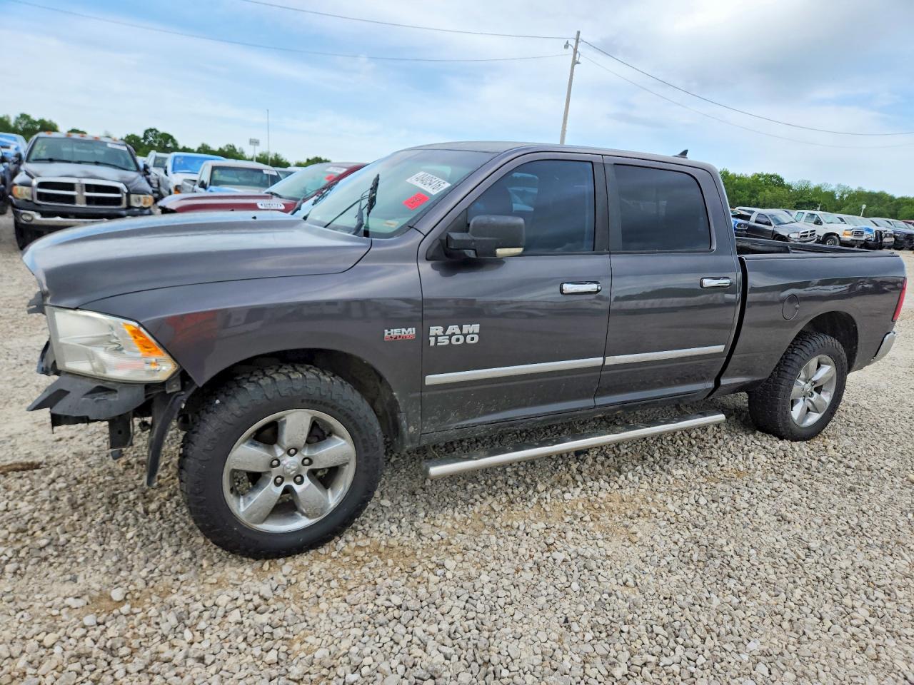2015 RAM 1500 SLT