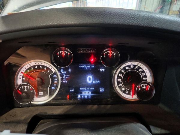 2015 RAM 1500 SLT