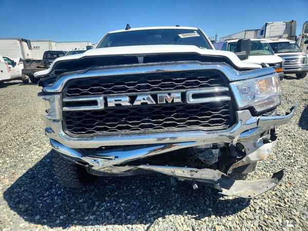 2022 RAM 3500 Tradesman