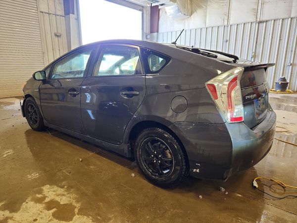 2015 TOYOTA PRIUS