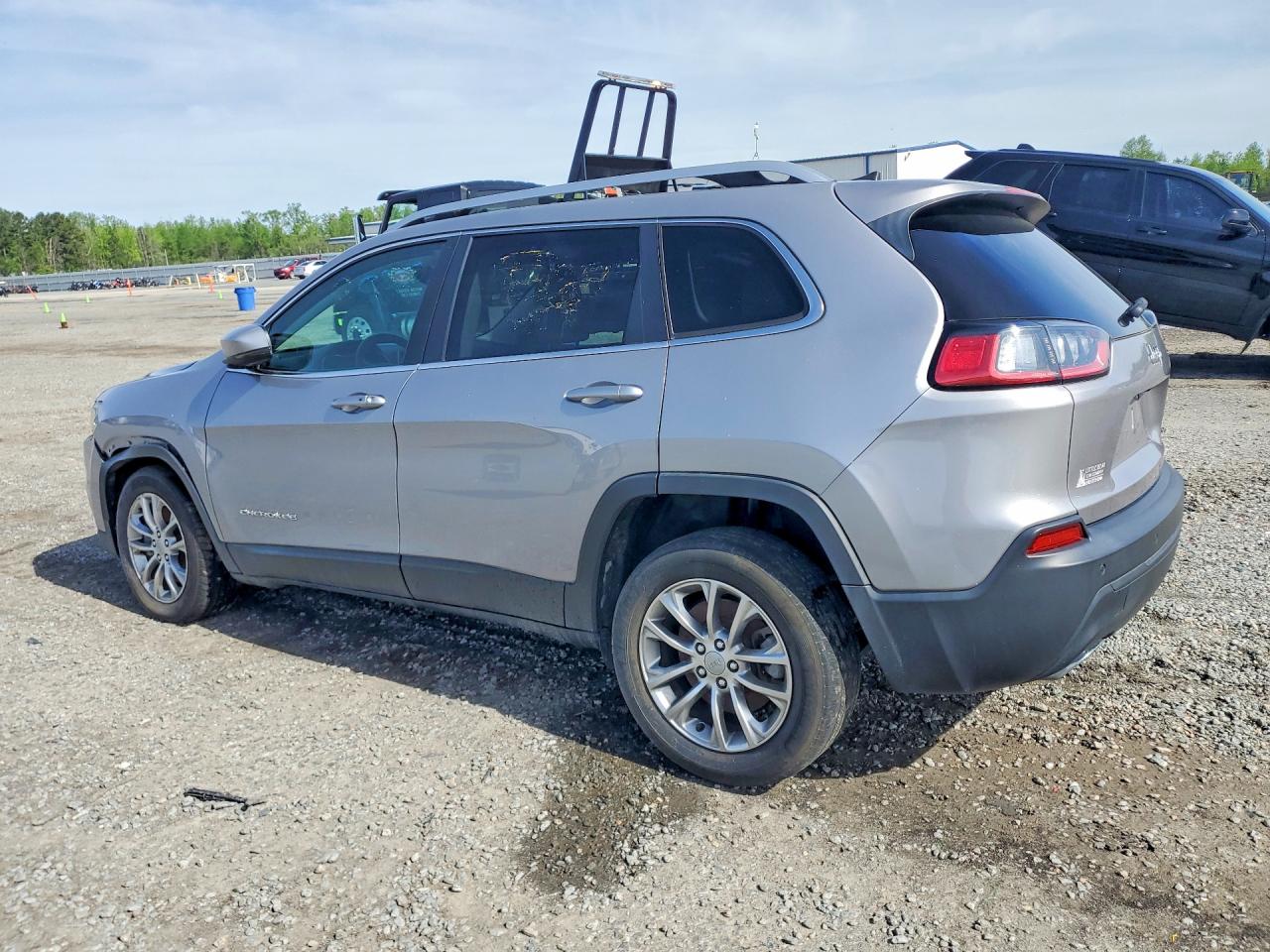 2021 JEEP CHEROKEE LATITUDE LUX 4X2