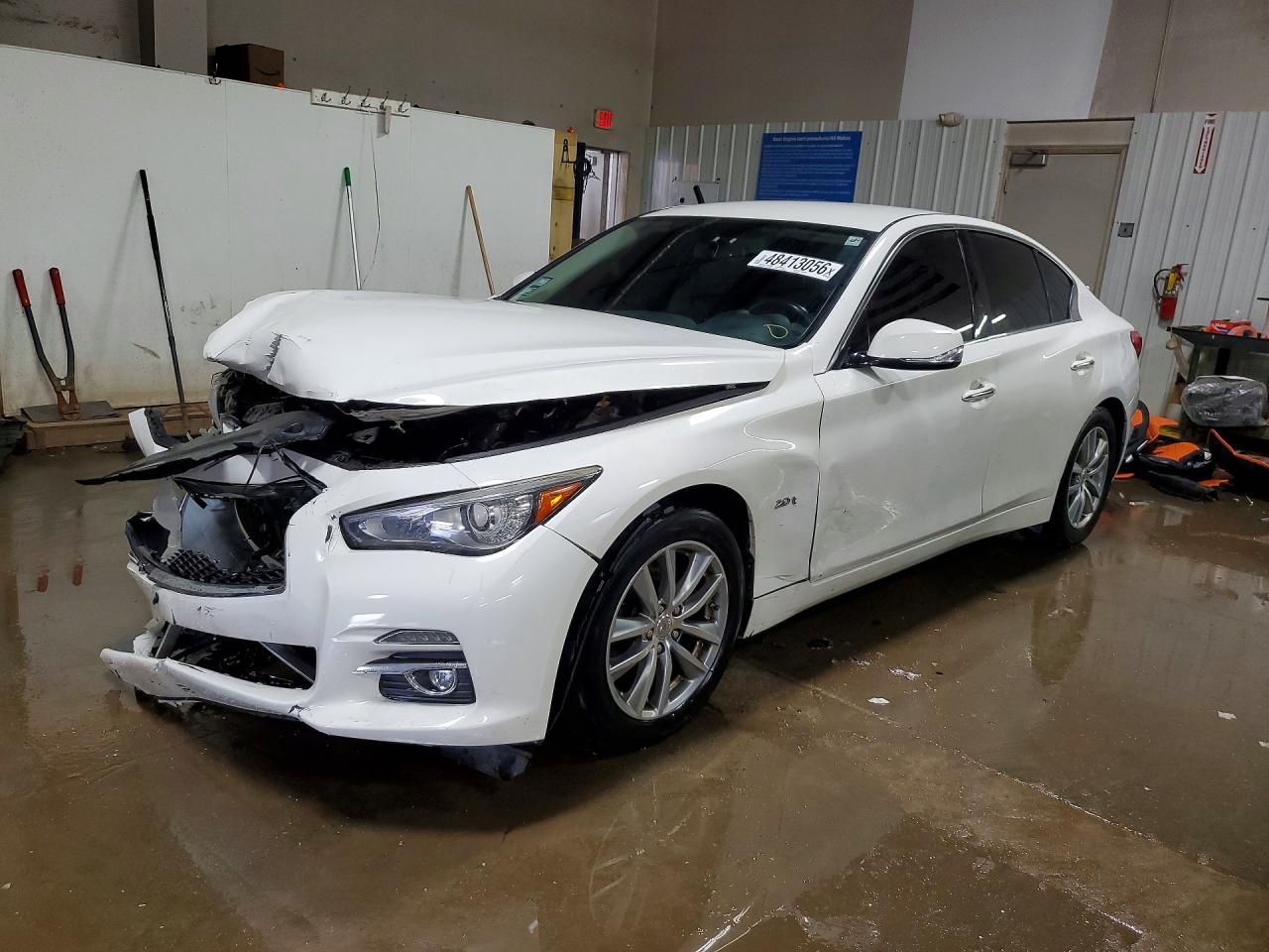 2017 INFINITI Q50