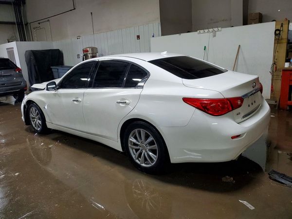 2017 INFINITI Q50