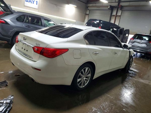 2017 INFINITI Q50