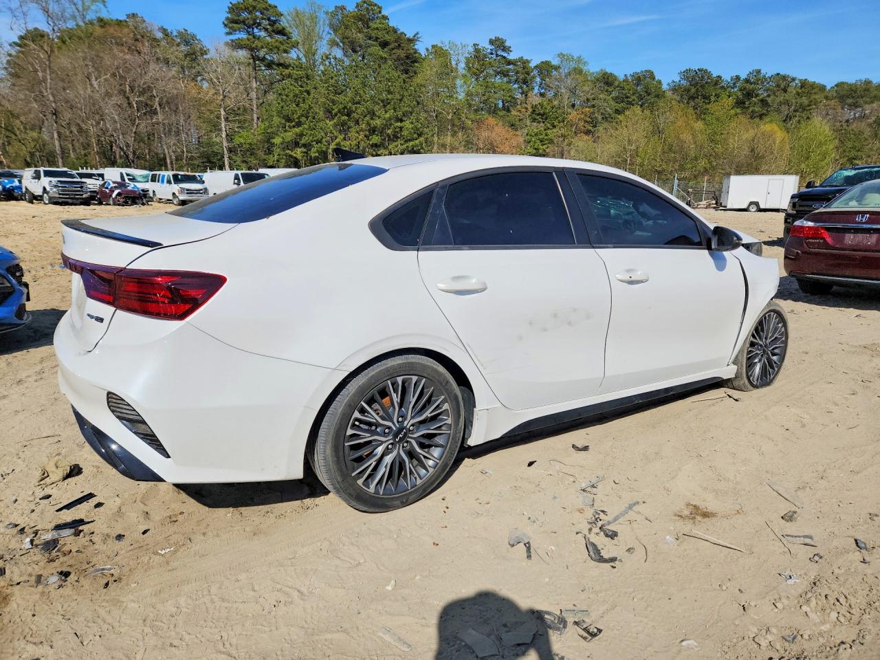 2022 KIA FORTE GT Line