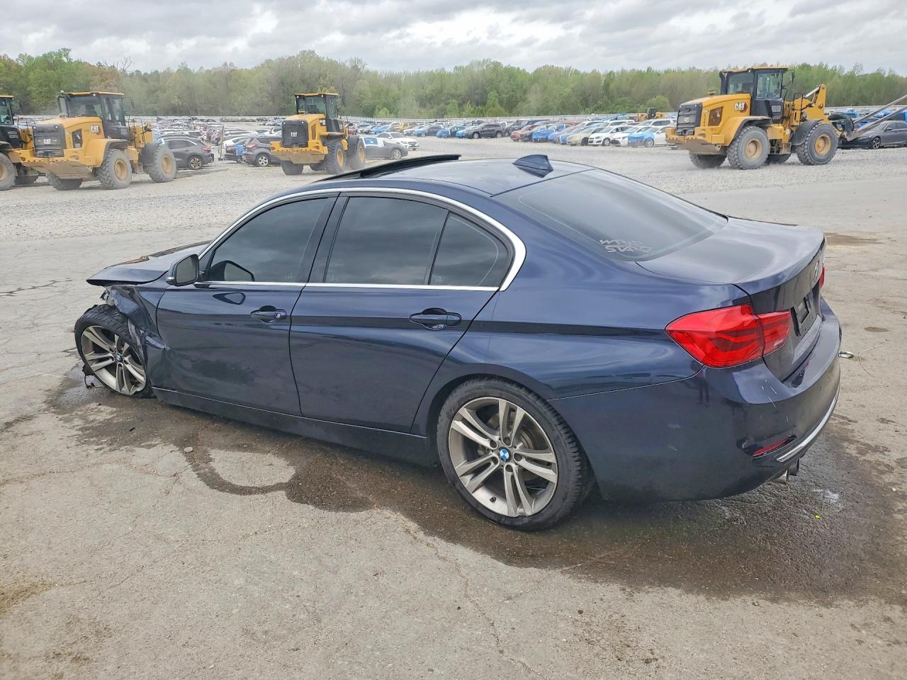 2017 BMW 330