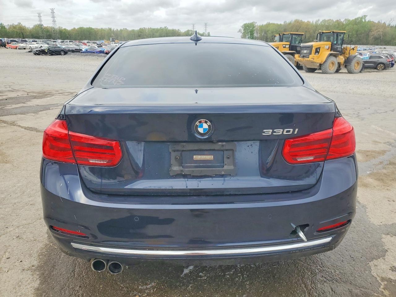 2017 BMW 330