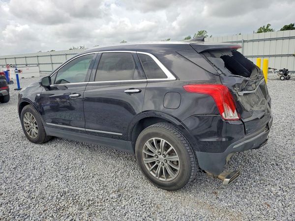 2017 CADILLAC XT5