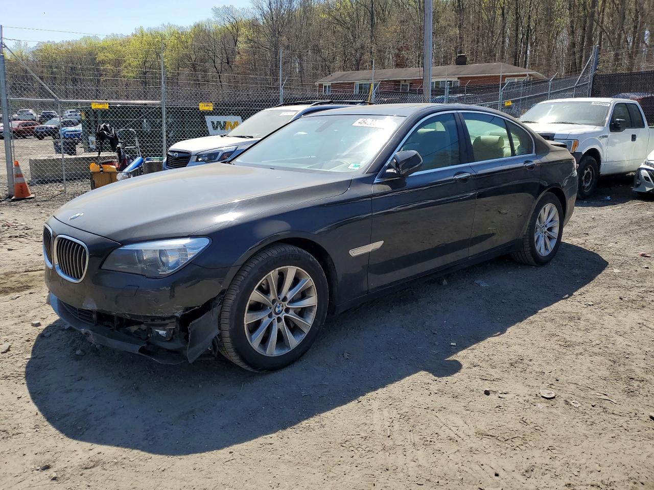 2014 BMW 740