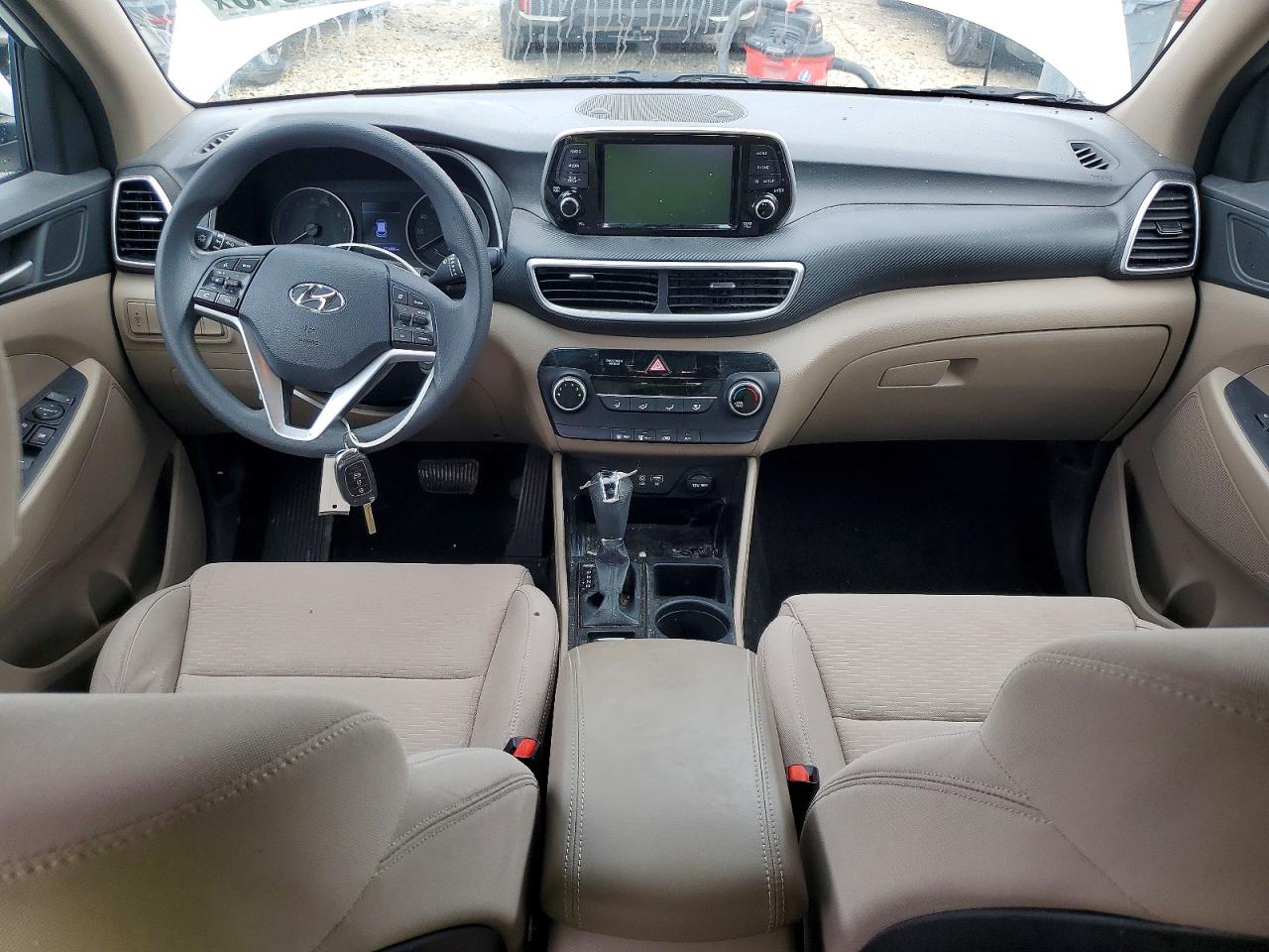 2021 HYUNDAI TUCSON SE