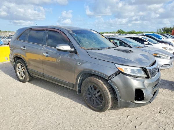 2014 KIA SORENTO Base/ LX — Passenger 3/4