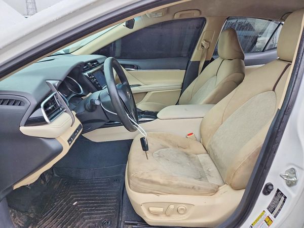 2018 TOYOTA CAMRY
